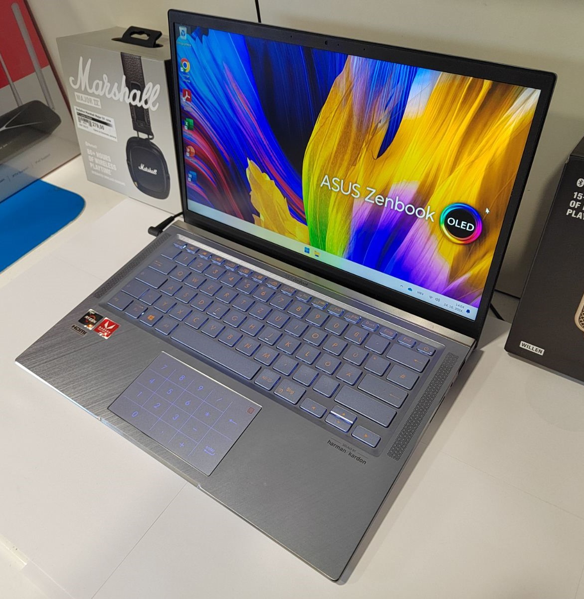 Asus ZenBook UM431D