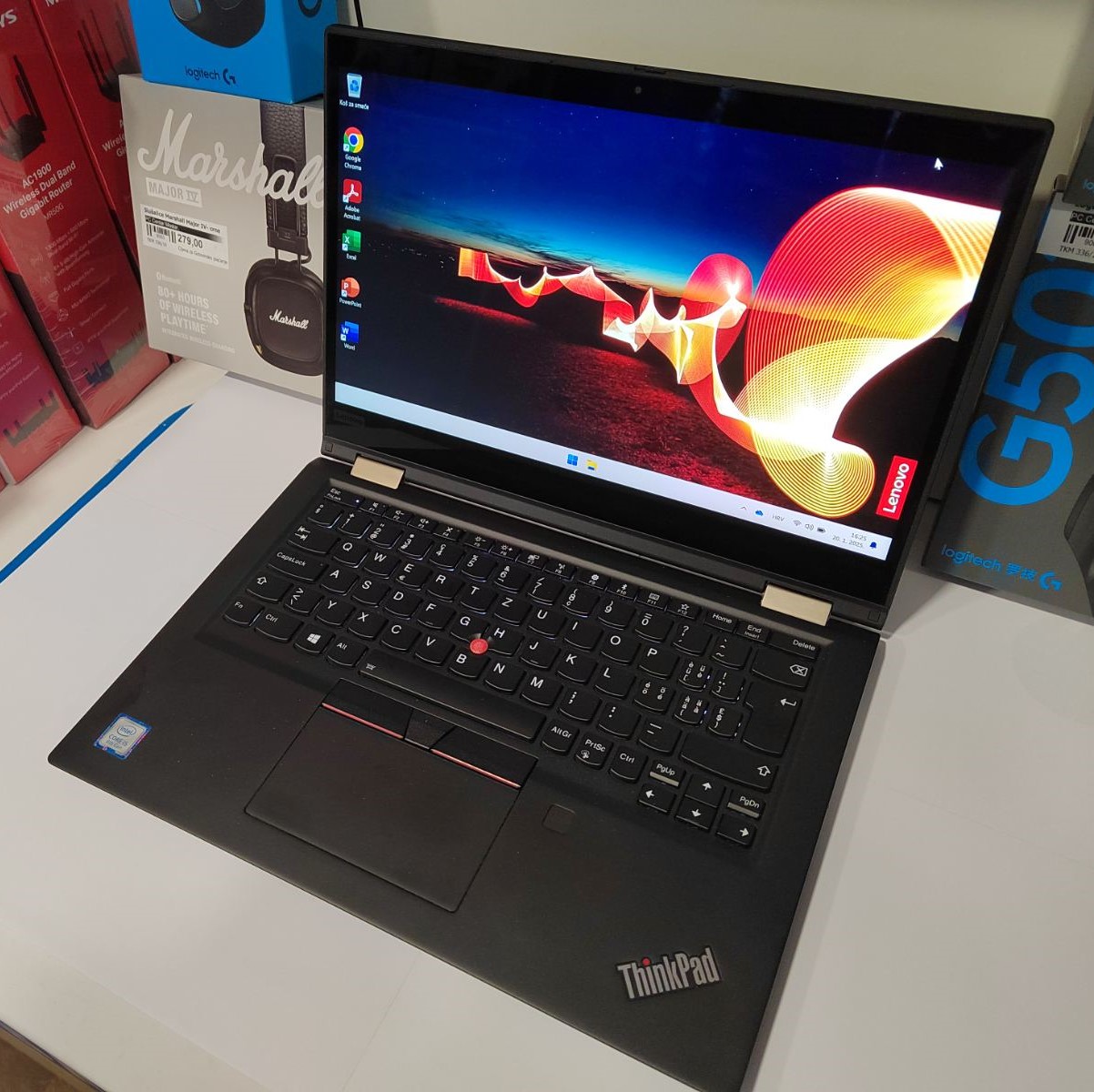 Lenovo ThinkPad X390 Yoga