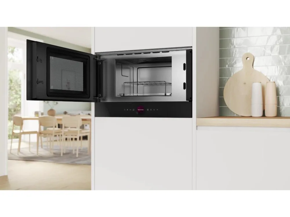 BOSCH mikrovalna Serie 8| CRNA,900W,AutoPilot 10, 21l,Roštilj, 90,180,360,600, Boots W