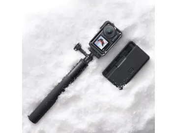 DJI Osmo Action 4 Advent Combo1/1,3? senzor,10-bitni D-Log MVeći vijek baterije,4K/120fps Ultra-Wide
